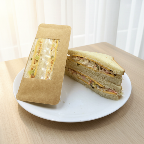 Cheddar Cheese & Coleslaw Sandwich 220G