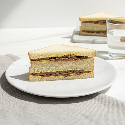 Roast Beef & Tomato Sandwich 220G